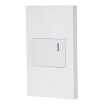 Placa armada 1 interruptor de 3vías, 1.5mód, Española,blanco